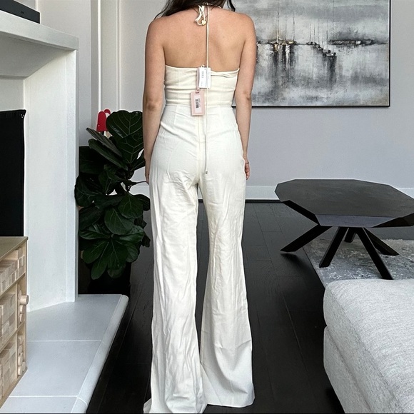 NWT Alexis Rohani Halter Jumpsuit New Size medium. Elegant Cream Jumpsuit - Picture 4 of 11